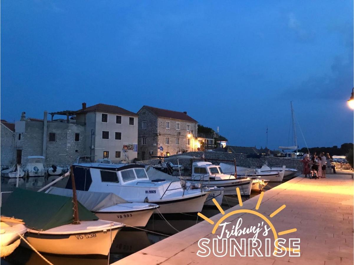 Tribunj Sunriseアパートメント エクステリア 写真